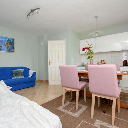 Apartment Emilija Porec Luaran gambar