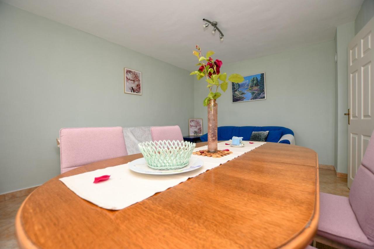 Apartment Emilija Porec Luaran gambar