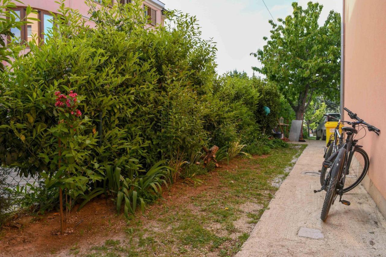 Apartment Emilija Porec Luaran gambar