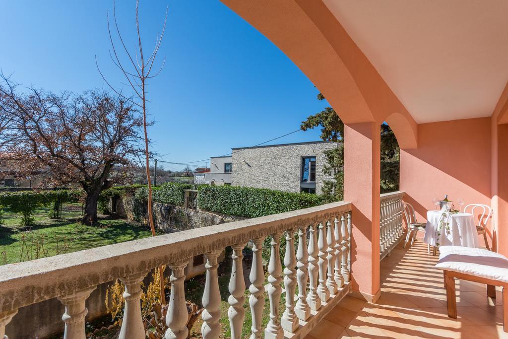 Apartment Emilija Porec Luaran gambar